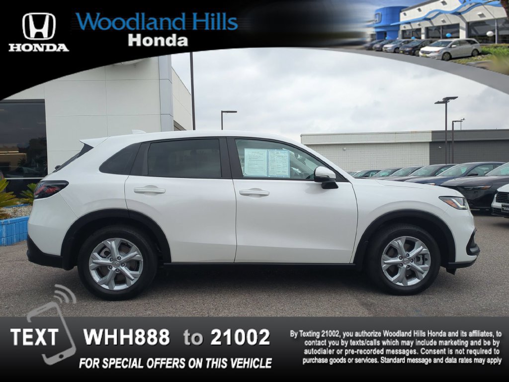 Certified 2025 Honda HR-V LX image 4