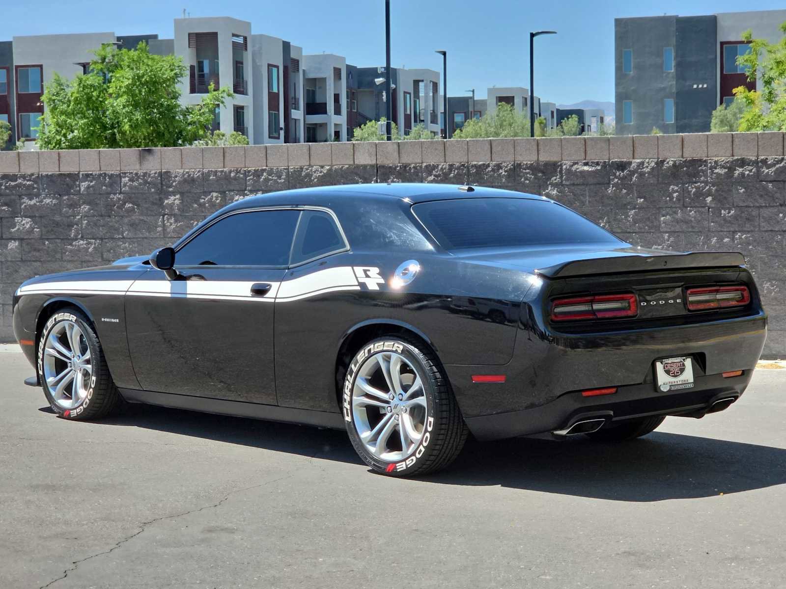 Used 2022 Dodge Challenger R/T RWD image 7