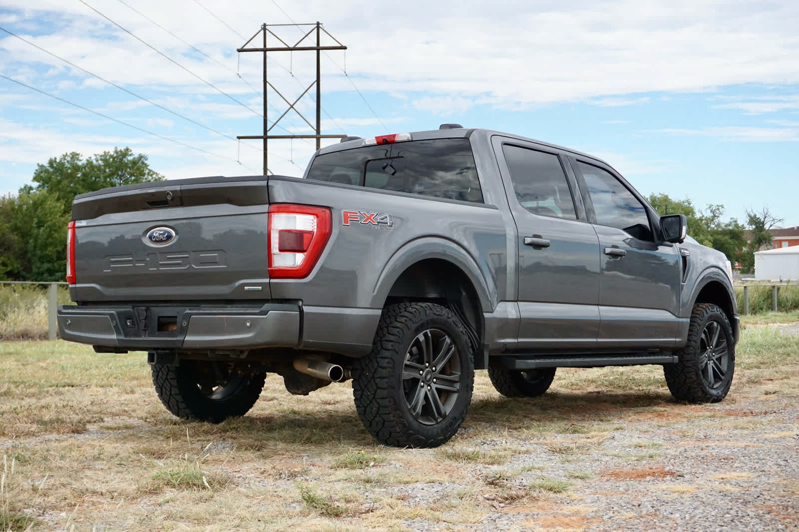 Used 2022 Ford F150 Lariat w/ Max Trailer Tow Package AWD/4WD image 5