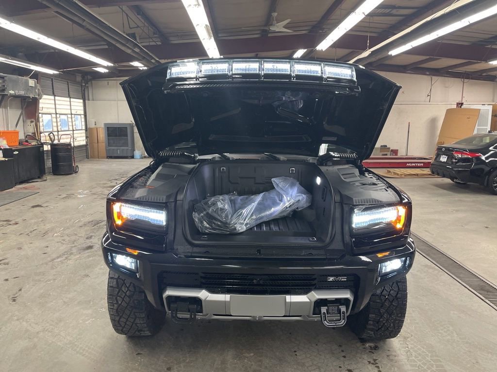 New 2025 GMC Hummer EV 3X w/ Extreme Off-Road Package image 40