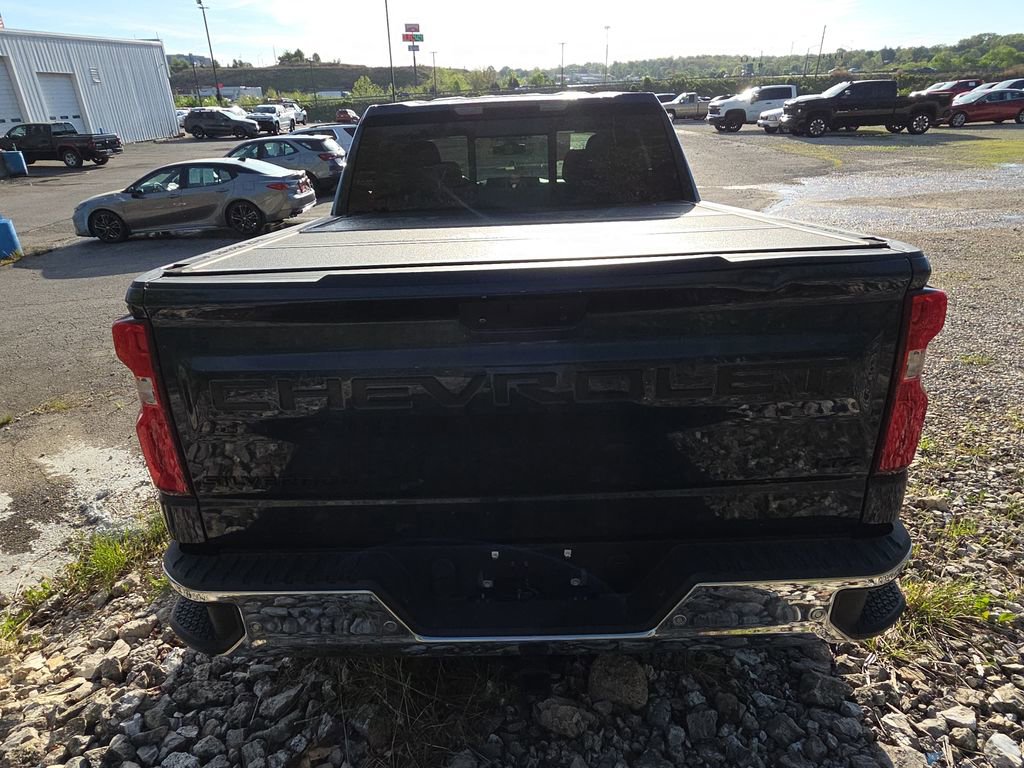 Used 2020 Chevrolet Silverado 1500 LTZ w/ LTZ Premium Package AWD/4WD image 5