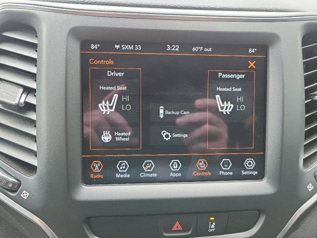 Used 2022 Jeep Cherokee Latitude Lux w/ Sun & Sound Group image 15