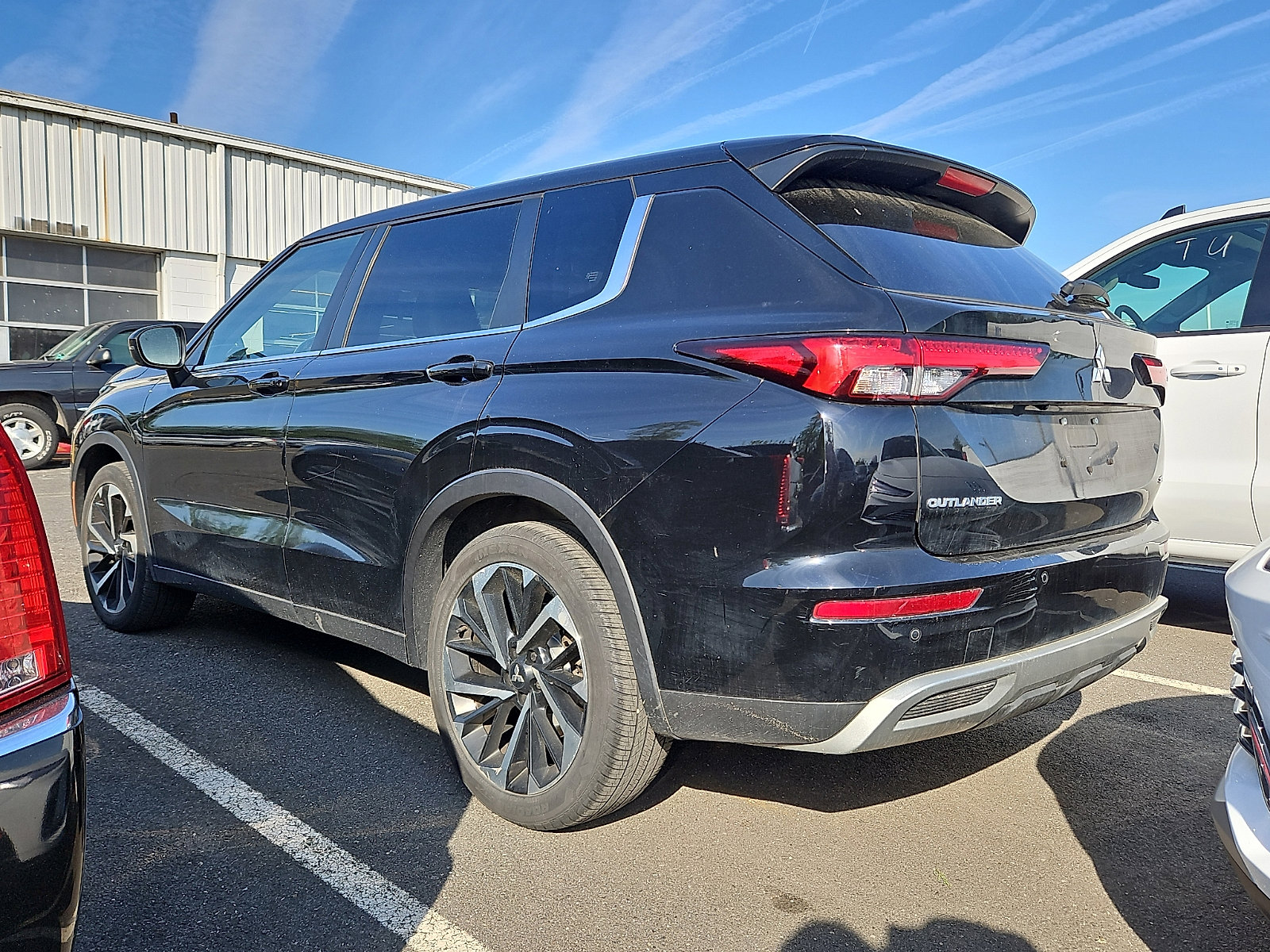 Used 2022 Mitsubishi Outlander SE AWD/4WD image 6