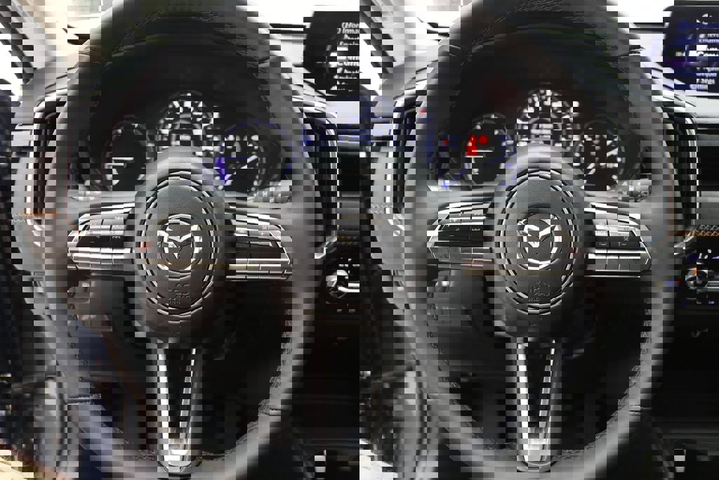 Used 2025 MAZDA CX-50 2.5 Hybrid w/ Premium Plus Pkg image 17