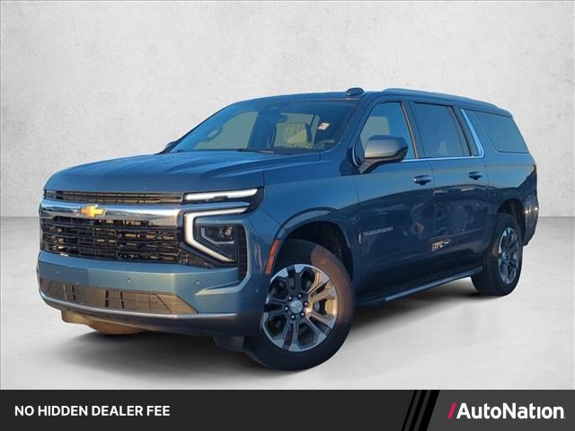 Used 2025 Chevrolet Suburban LS AWD/4WD image 1