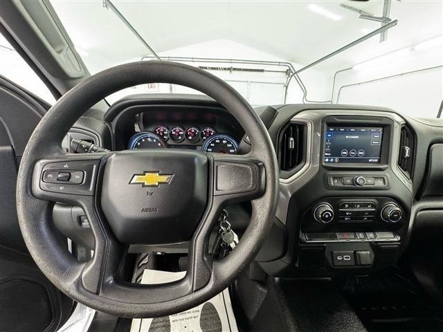 Used 2022 Chevrolet Silverado 2500 W/T w/ WT Convenience Package RWD image 23