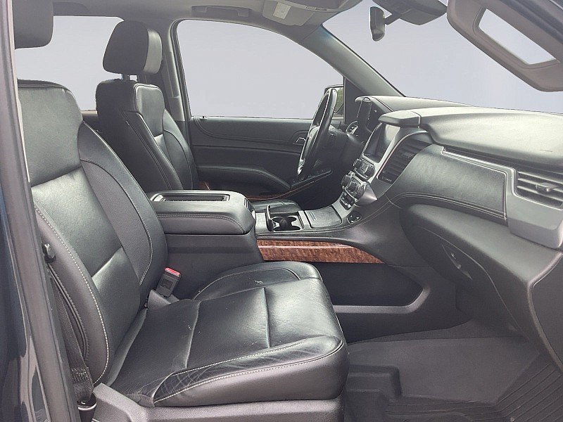 Used 2019 Chevrolet Tahoe Premier AWD/4WD image 16