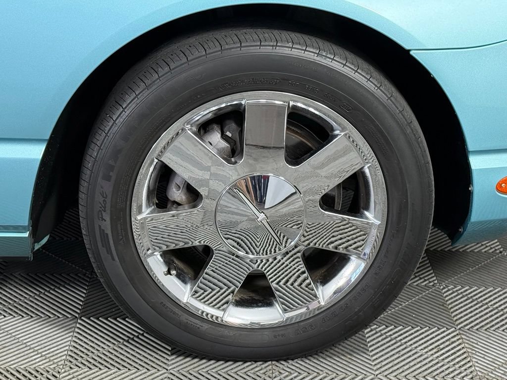 Used 2002 Ford Thunderbird RWD image 11