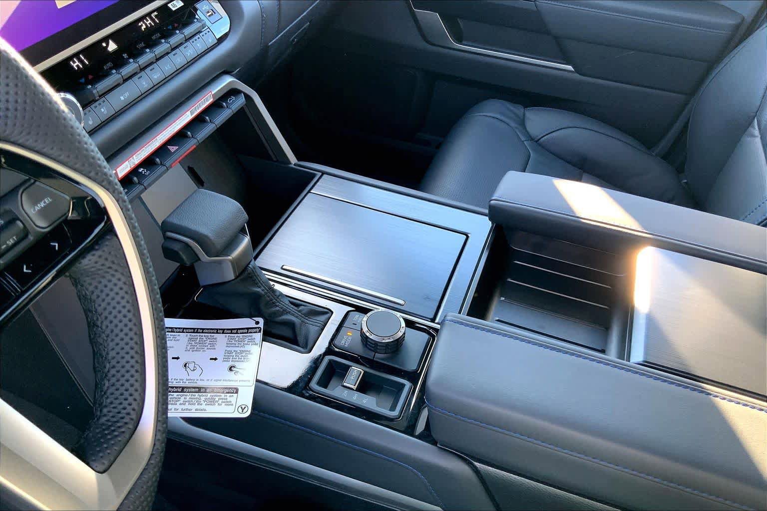 New 2026 Toyota Tundra Platinum AWD/4WD image 7