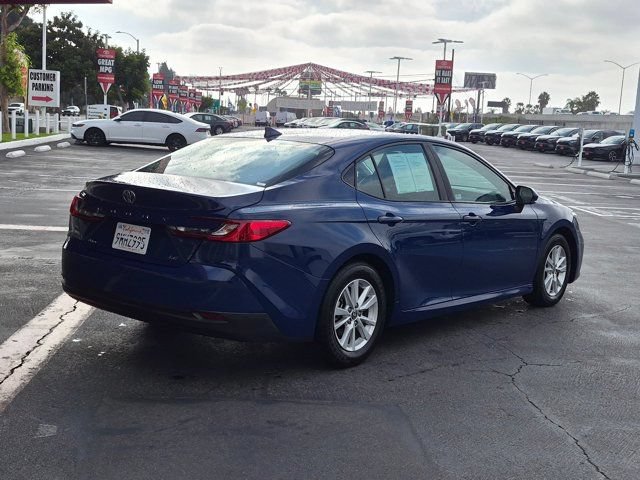 Used 2025 Toyota Camry LE FWD image 8