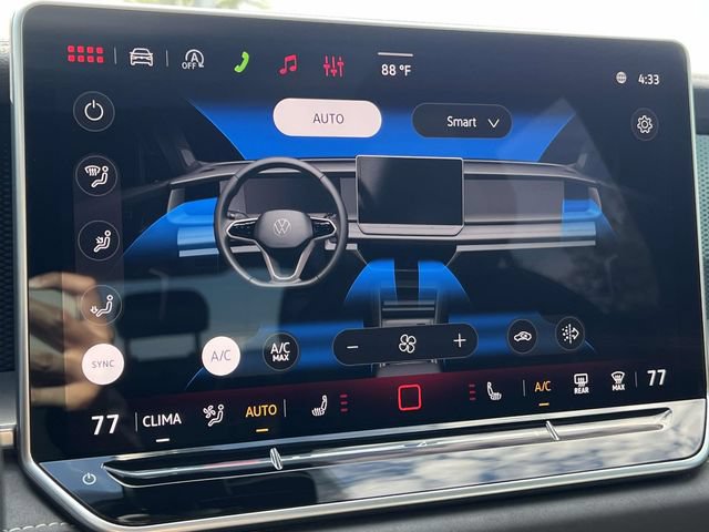 New 2026 Volkswagen Tiguan SE R-Line FWD image 23