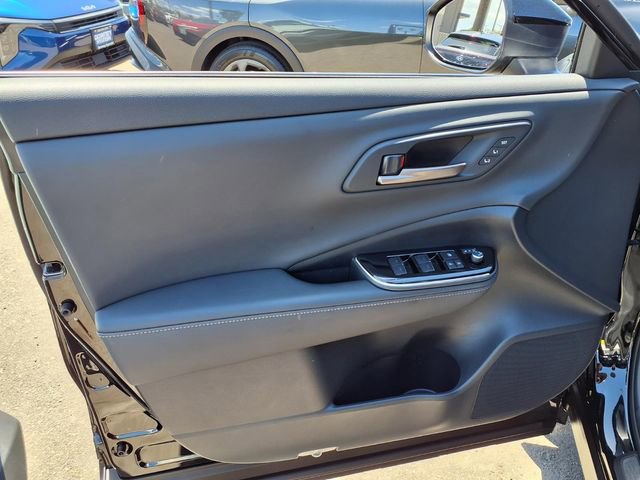 Used 2025 Toyota Crown Signia AWD/4WD image 10