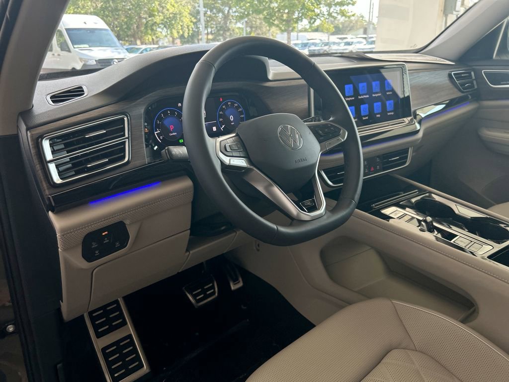 New 2026 Volkswagen Atlas SEL Premium R-Line AWD/4WD image 13