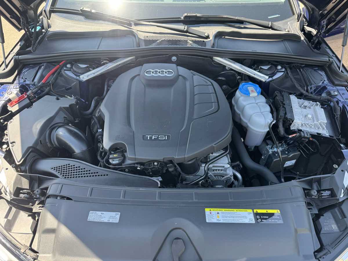 Used 2019 Audi A4 2.0T allroad Premium Plus w/ Premium Plus Package AWD/4WD image 18
