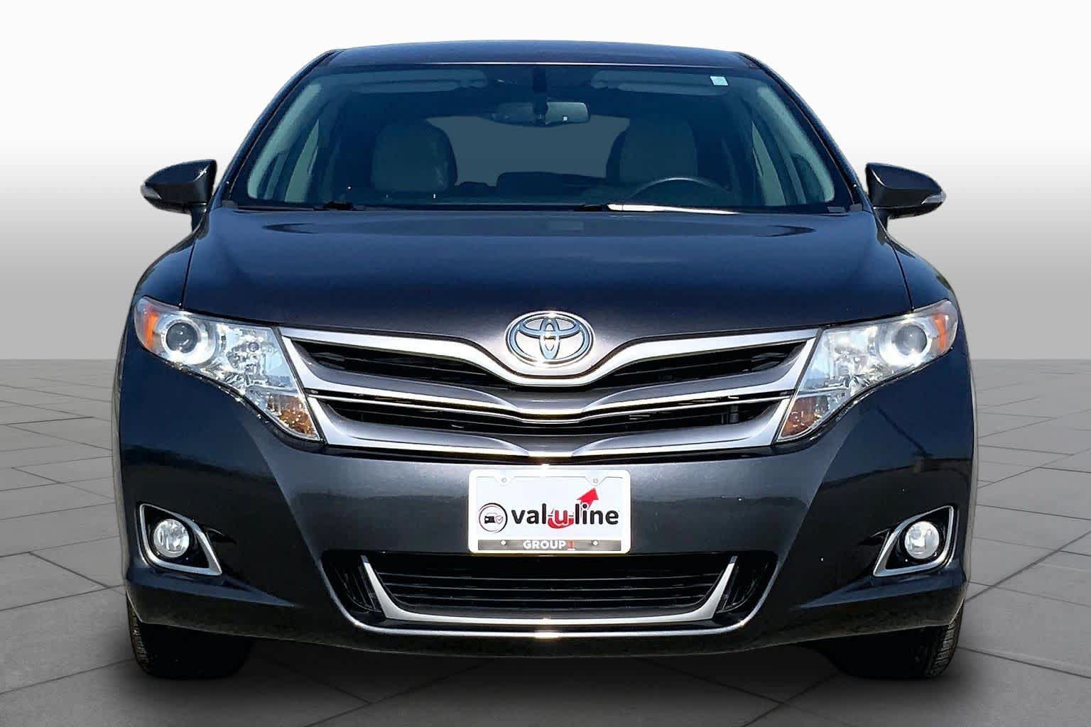Used 2013 Toyota Venza LE w/ LE Convenience Pkg FWD image 4