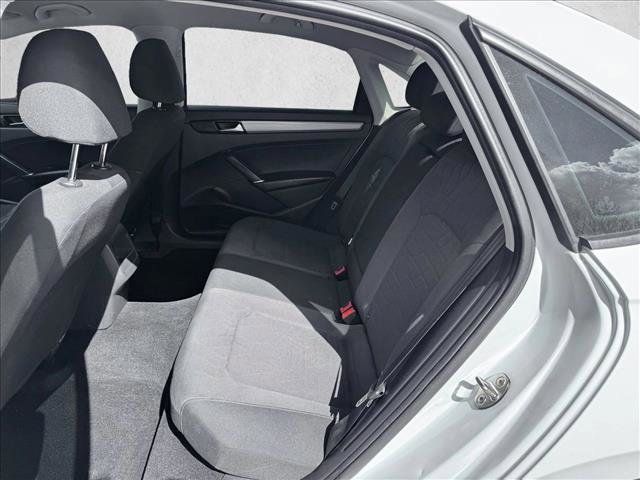 Used 2020 Volkswagen Passat 2.0T S FWD image 16
