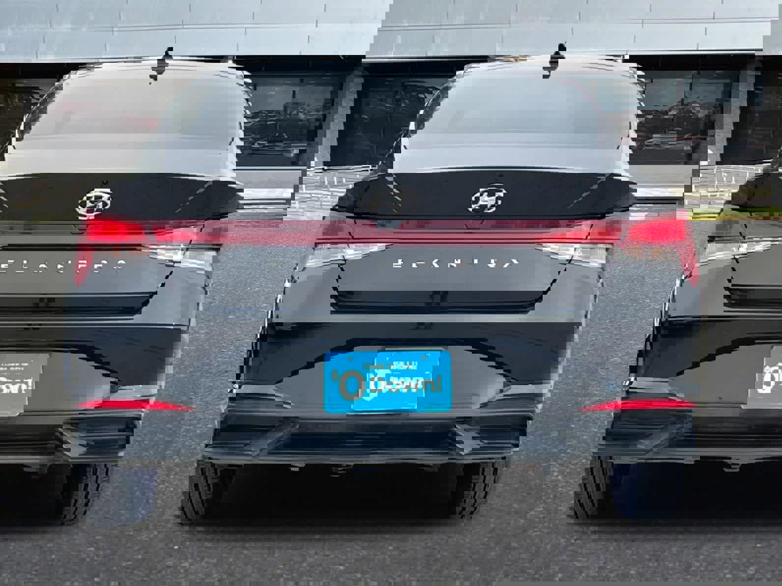 Used 2021 Hyundai Elantra SE image 8