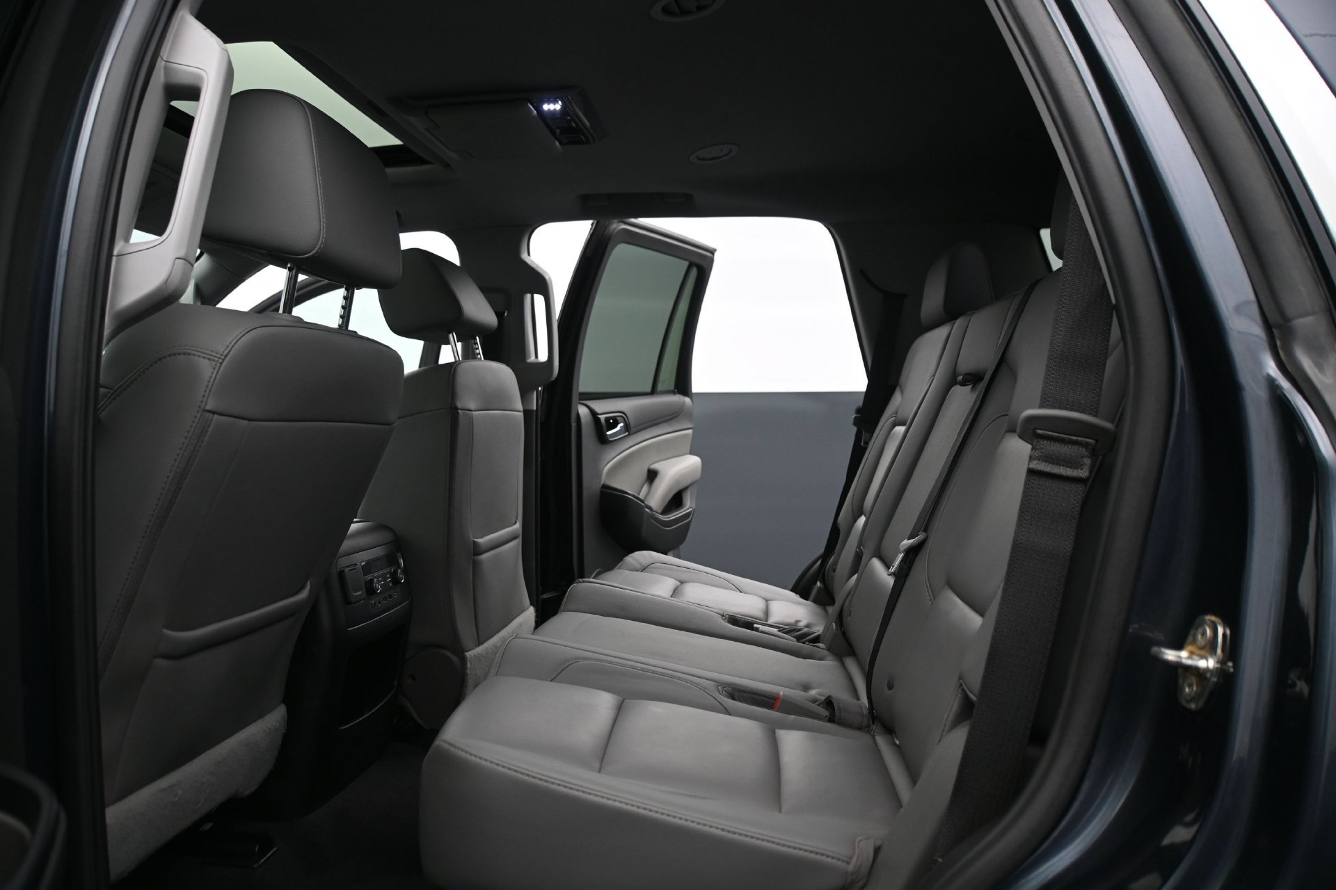 Used 2020 Chevrolet Tahoe LT AWD/4WD image 18