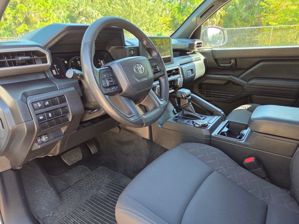 Certified 2024 Toyota Tacoma SR AWD/4WD image 25