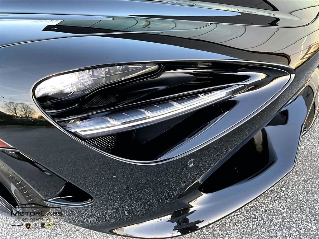 Used 2026 McLaren 750S Spider image 22