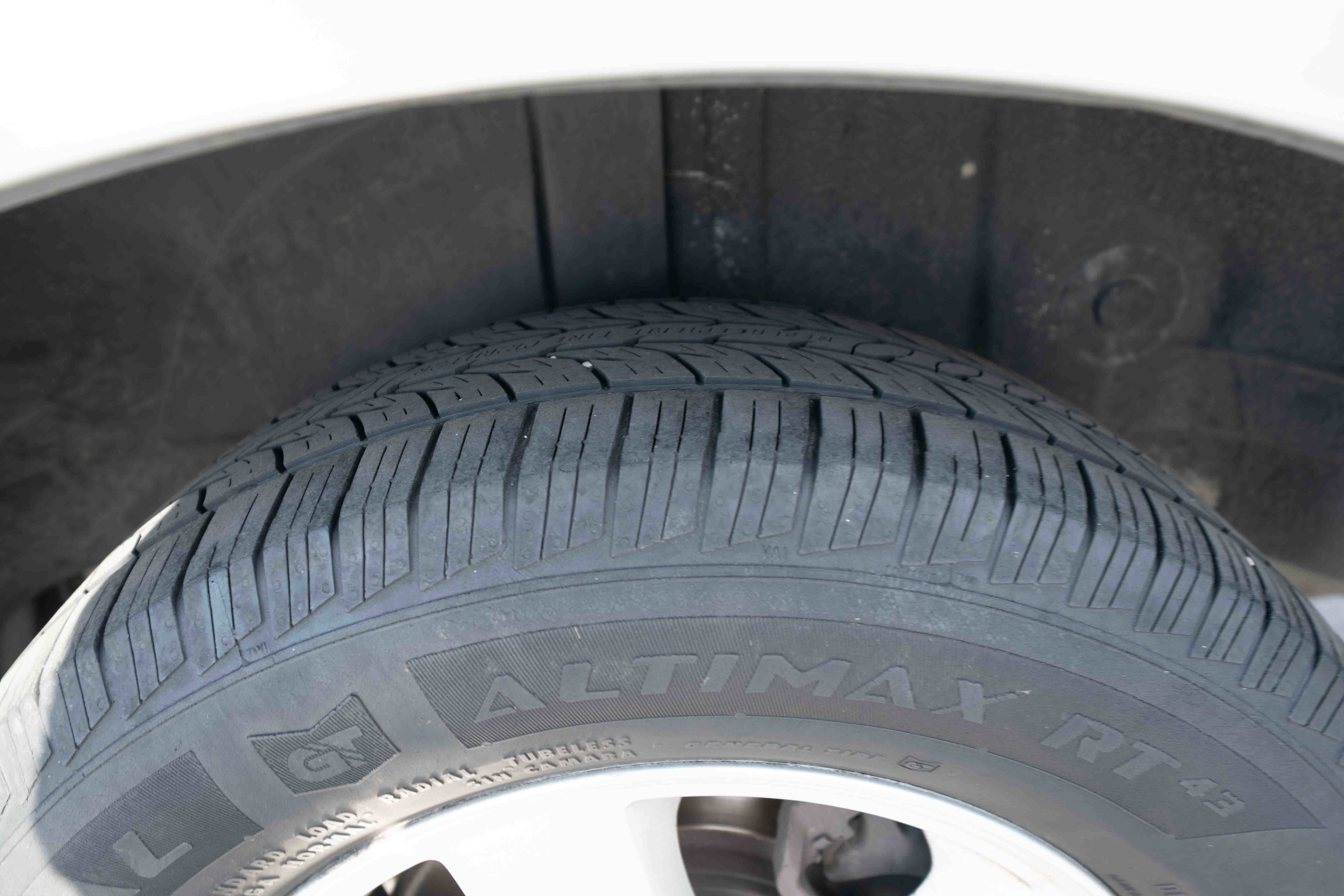 Used 2012 Dodge Grand Caravan SE image 29