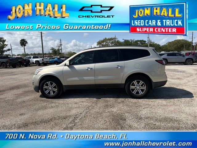Used 2017 Chevrolet Traverse LT image 4