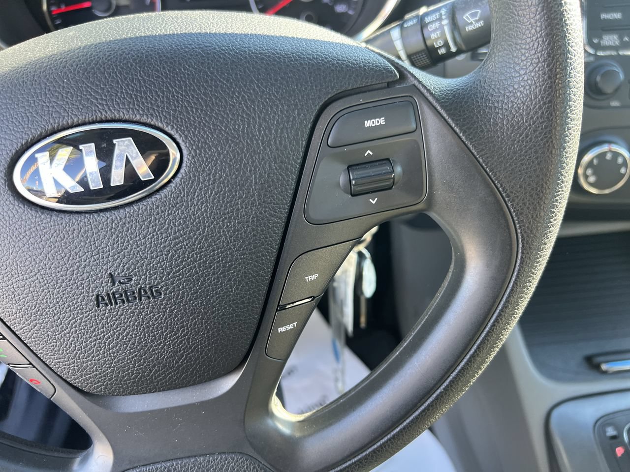 Used 2015 Kia Forte LX FWD image 20