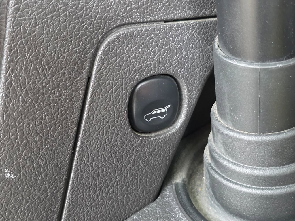 Used 2018 Ford Flex Limited w/ Equipment Group 303A AWD/4WD image 25