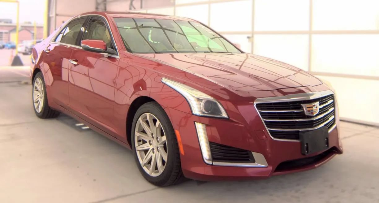 Used 2015 Cadillac CTS Luxury RWD image 2