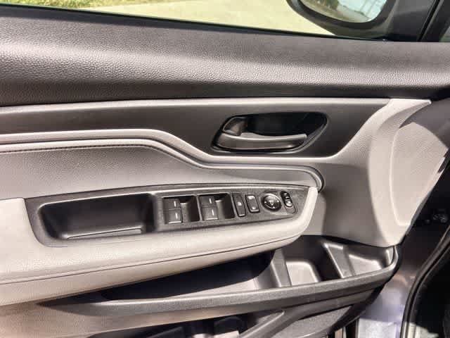 Certified 2024 Honda Odyssey EX image 30