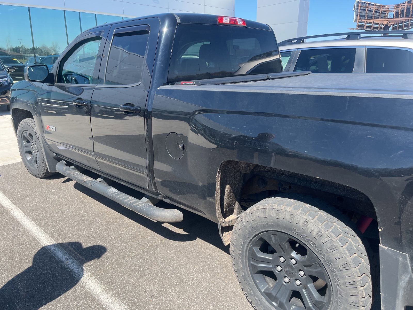 Used 2019 Chevrolet Silverado 1500 LT w/ All Star Edition image 3