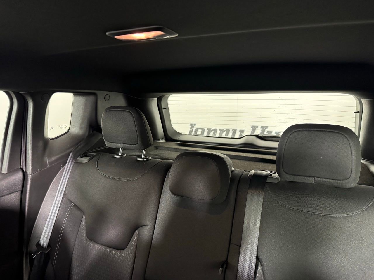 Used 2021 Jeep Renegade Latitude image 4