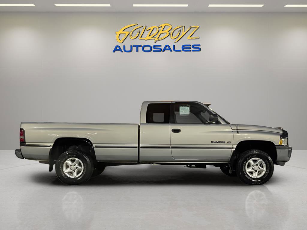Used 1997 Dodge Ram 1500 Truck Laramie image 2