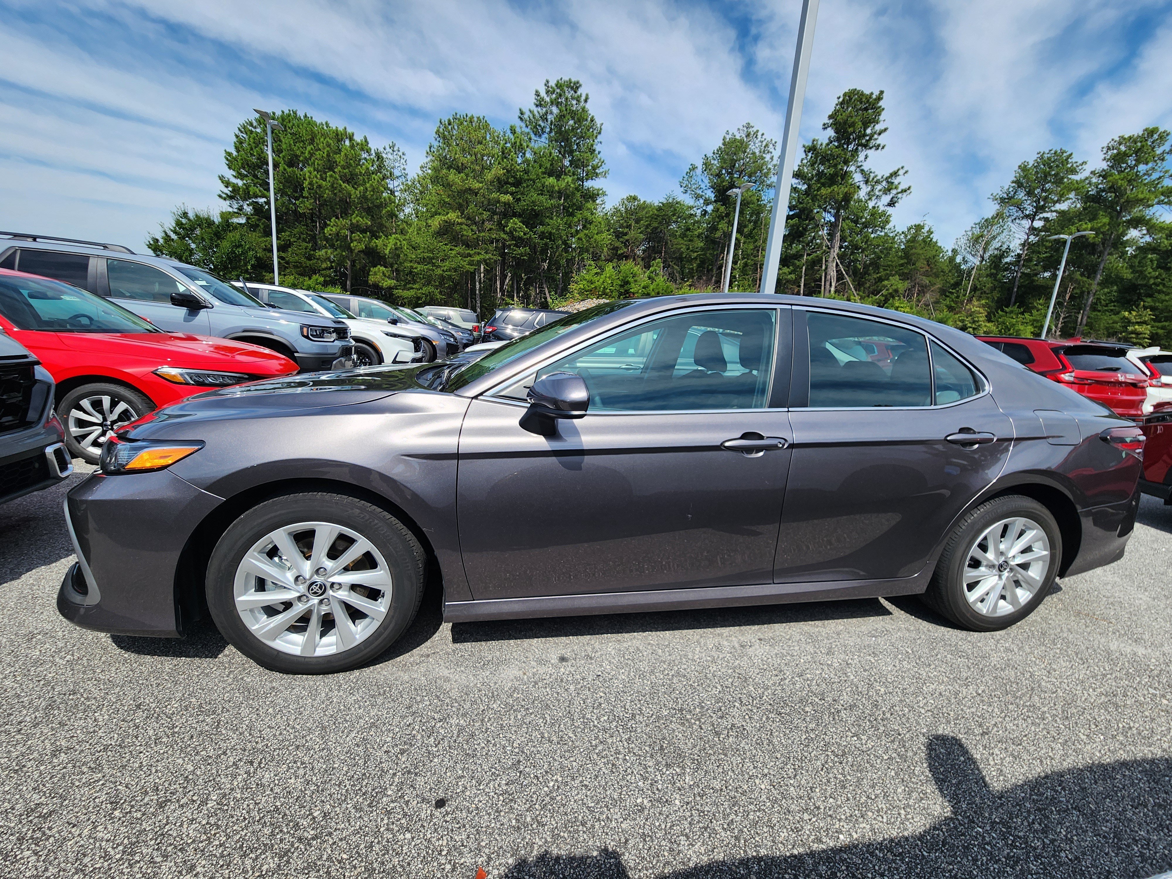 Used 2024 Toyota Camry LE FWD image 7