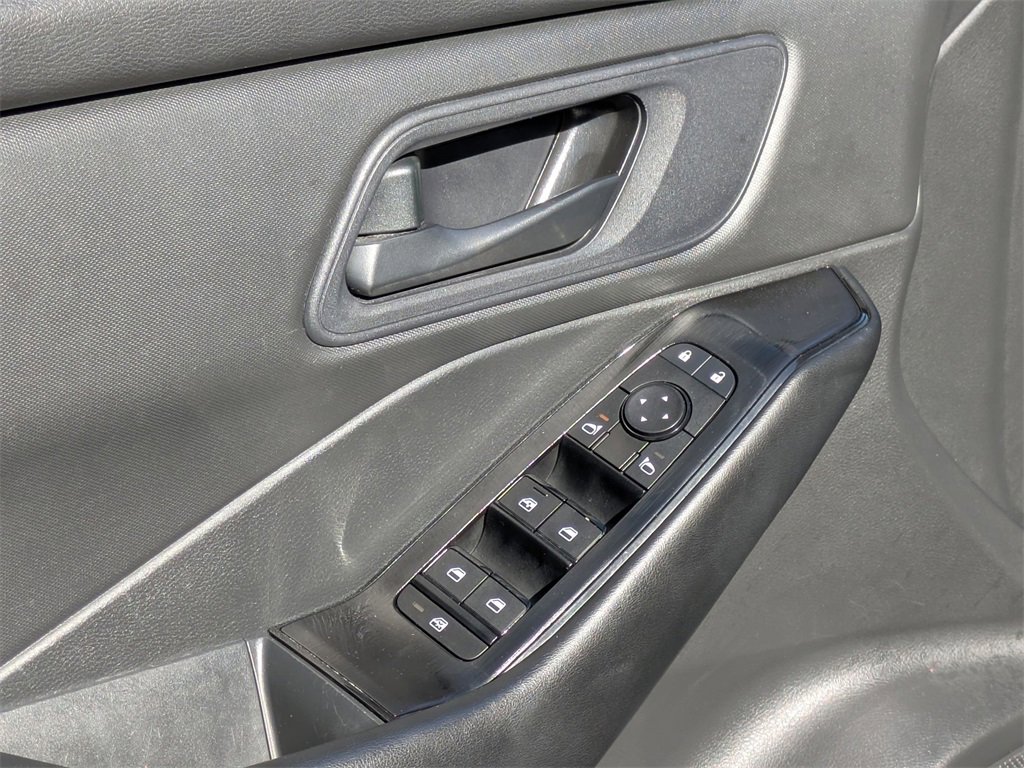 Certified 2024 Nissan Rogue S image 16