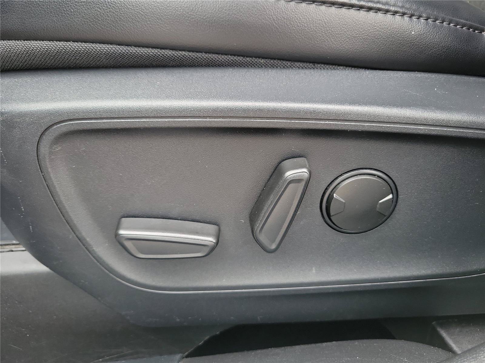 Used 2024 Ford Escape ST-Line AWD/4WD image 20