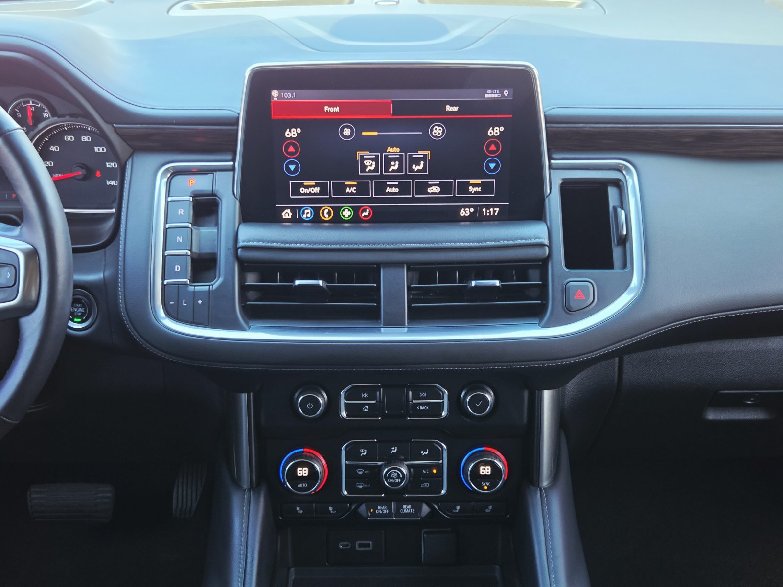 Used 2021 Chevrolet Tahoe LT w/ LT Signature Package AWD/4WD image 21