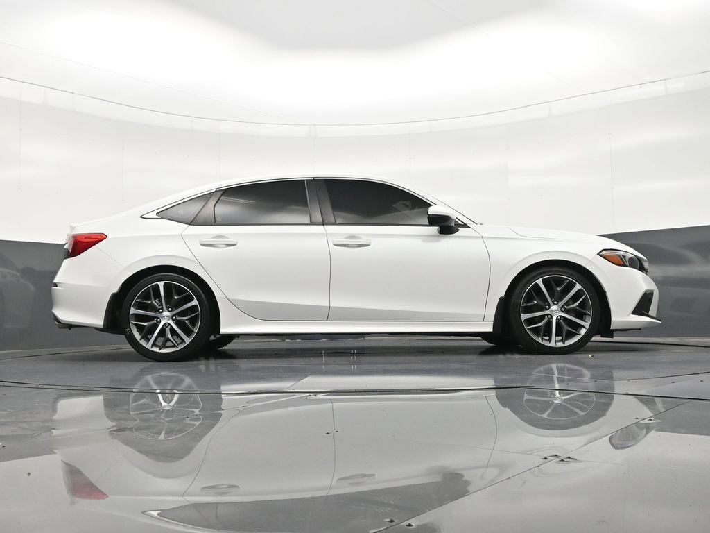 Used 2022 Honda Civic Touring image 30