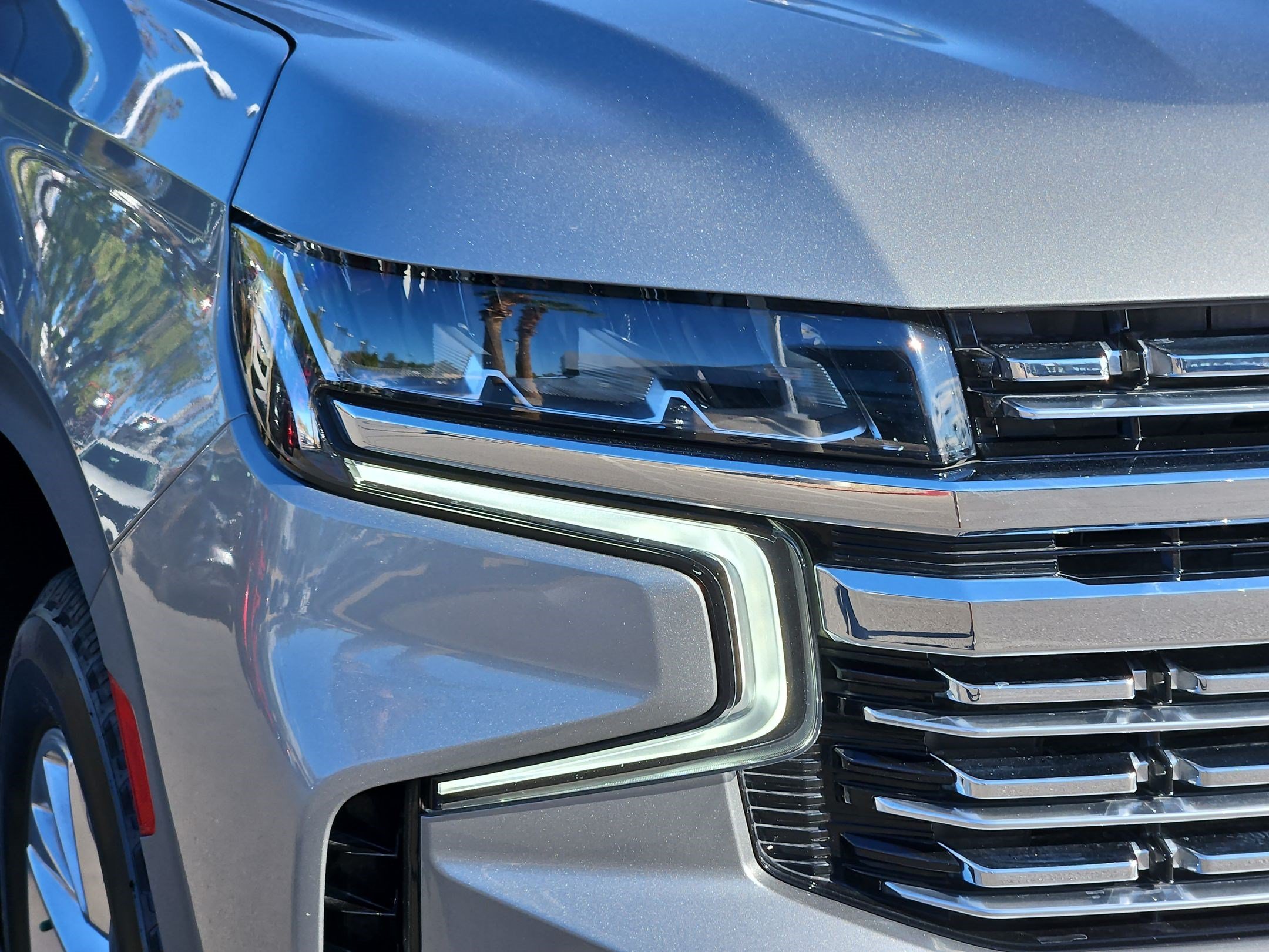 Certified 2023 Chevrolet Suburban Premier AWD/4WD image 10