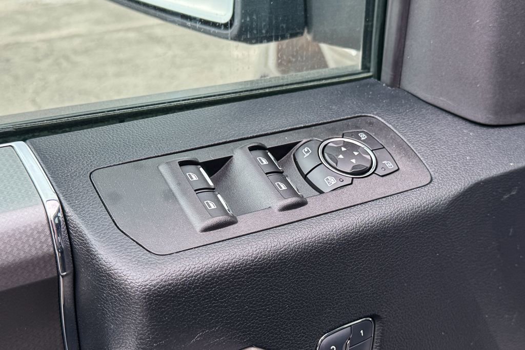 Certified 2017 Ford F150 Lariat image 27