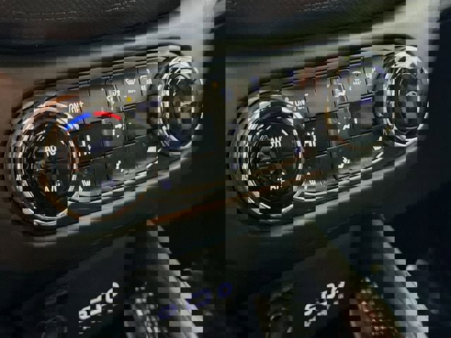 Used 2023 Chevrolet TrailBlazer LT w/ Convenience Package image 17