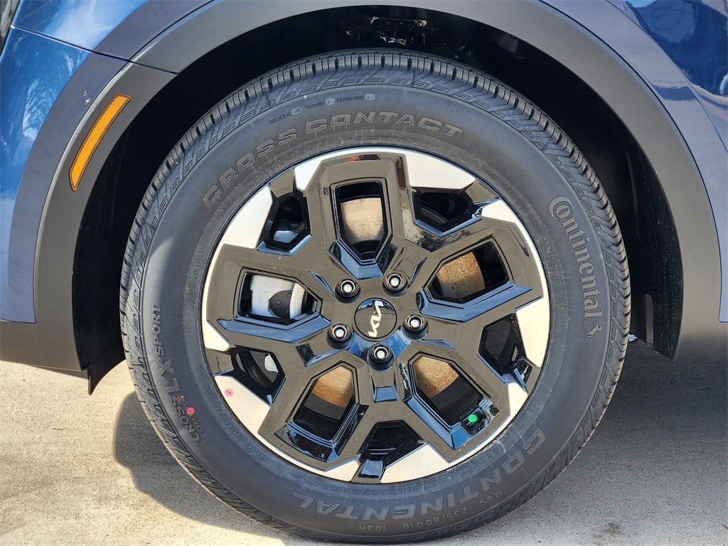 New 2026 Kia Sorento S w/ S Panoramic Sunroof Package image 16