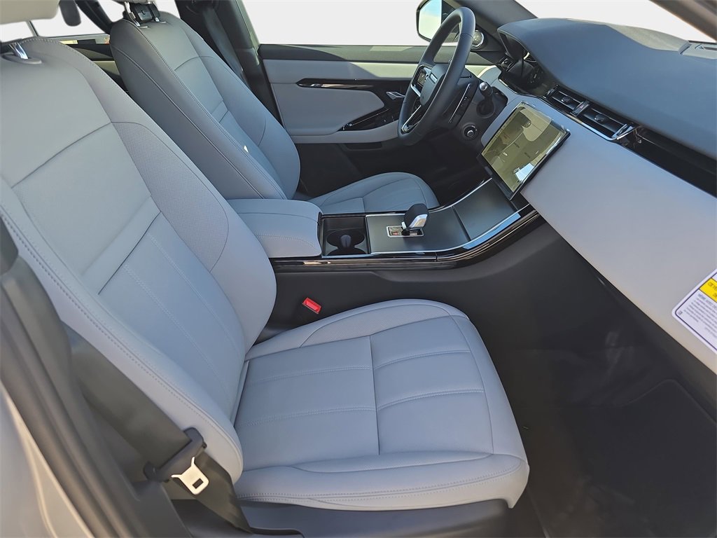 New 2026 Land Rover Range Rover Evoque S image 10