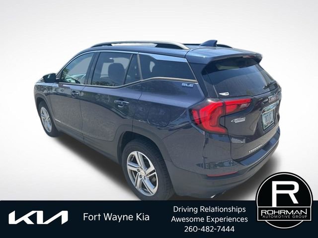 Used 2019 GMC Terrain SLE w/ Driver Convenience Package AWD/4WD image 3