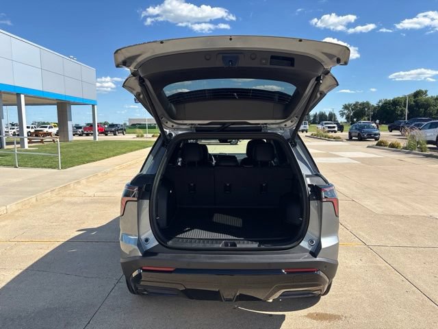 New 2026 Chevrolet Equinox RS w/ Convenience Package III AWD/4WD image 14