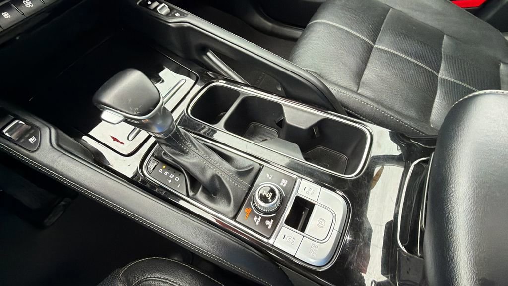 Used 2021 Kia Telluride EX w/ EX Premium Package image 30