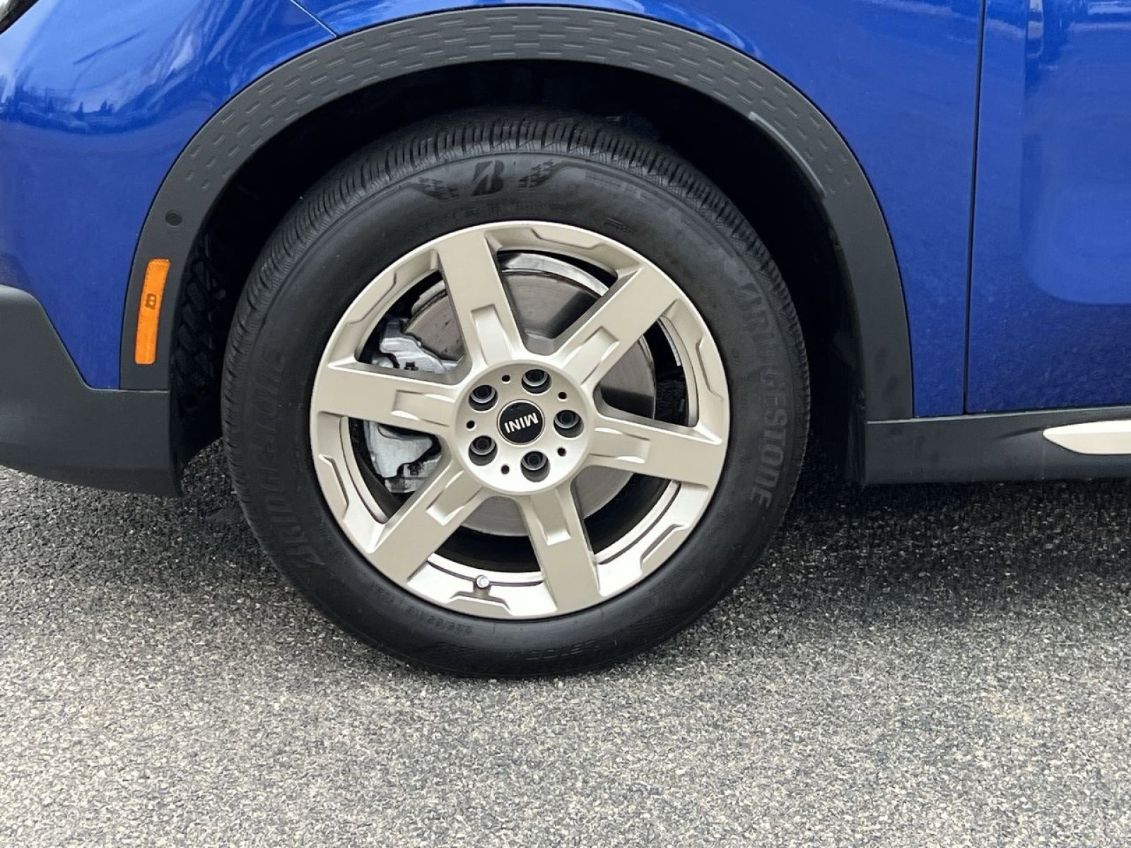 Certified 2025 MINI Cooper Countryman S w/ Comfort Package Max image 9