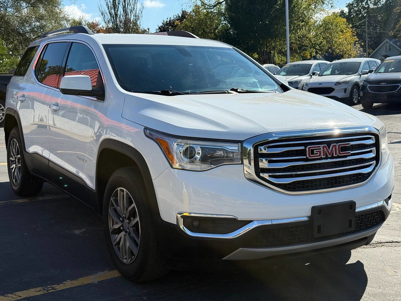 Used 2019 GMC Acadia SLE w/ Driver Alert Package I image 5