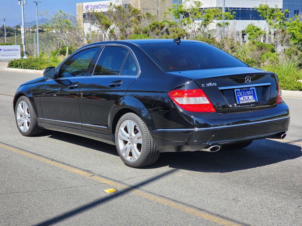 Used 2009 Mercedes-Benz C 300 Sedan image 5