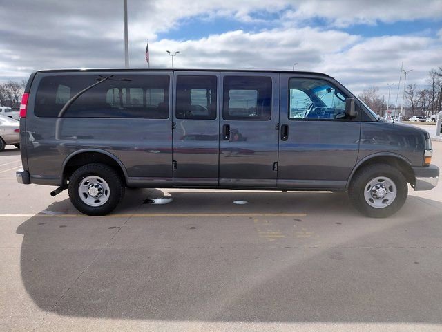 Used 2016 Chevrolet Express 3500 LT w/ LT Preferred Equipment Group image 8